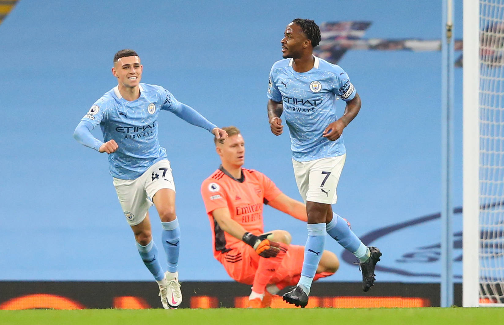 由于被指控 由于被指控